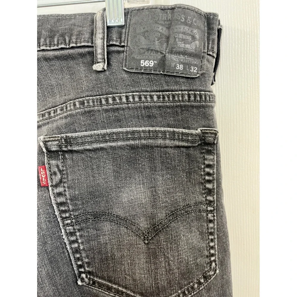Levis levis 569